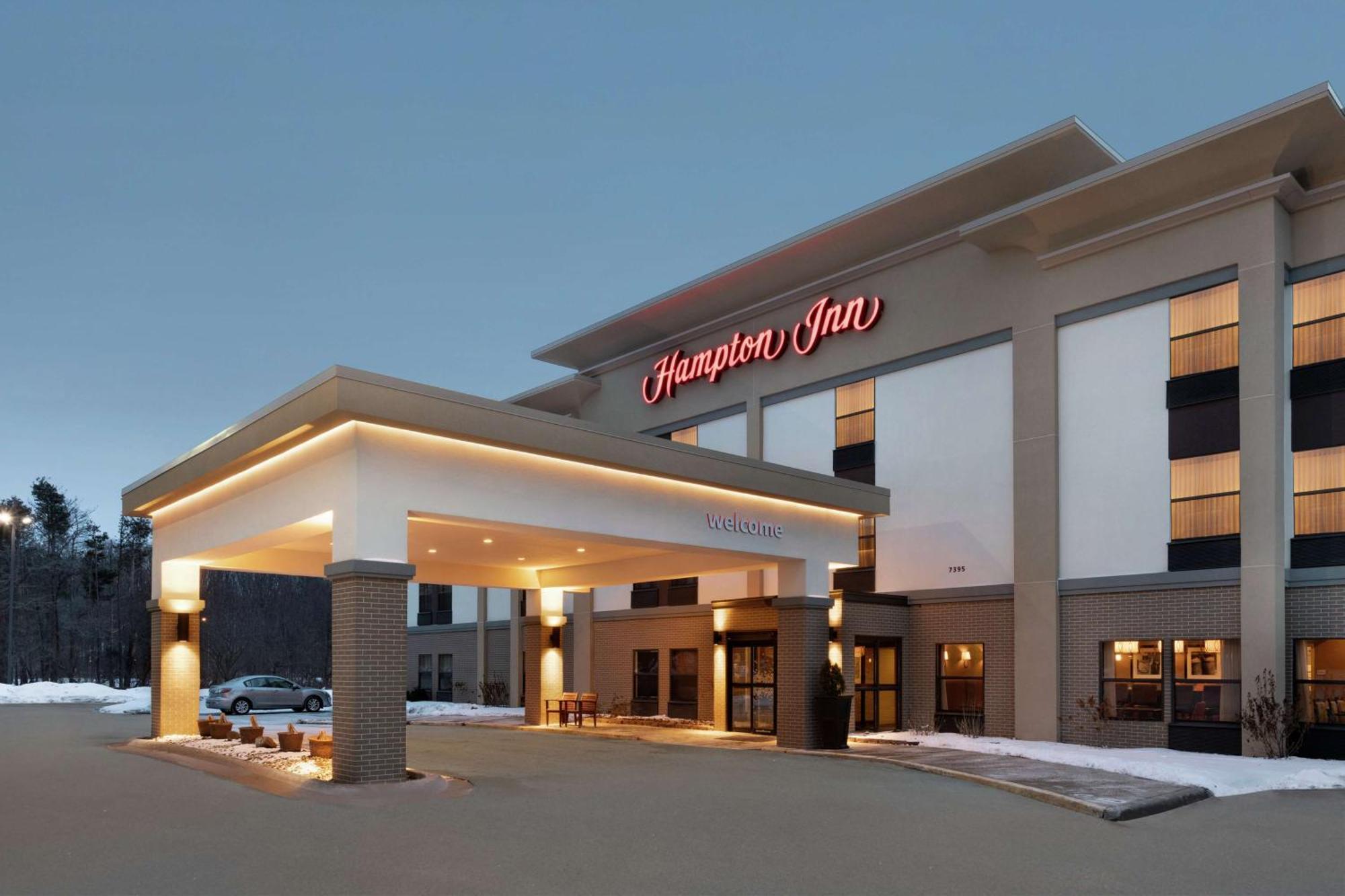 Hampton Inn Youngstown/Boardman Poland Exteriör bild