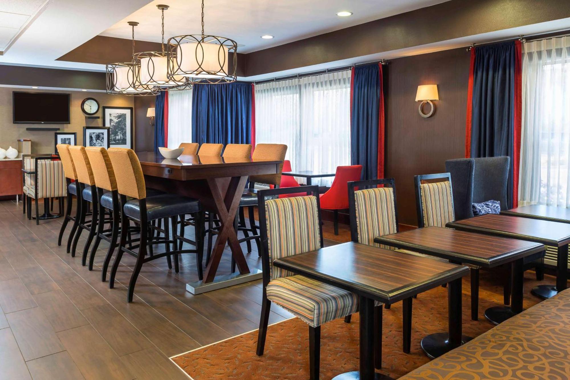 Hampton Inn Youngstown/Boardman Poland Exteriör bild